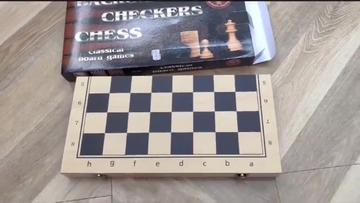 1set Three-In-One Wooden Chess Set, Including Solid Wood Chess Pieces And Folding &amp; Portable Game Board, Intellectual Toy,Adult Party Games Suitable For Halloween/Christmas/Thanksgiving